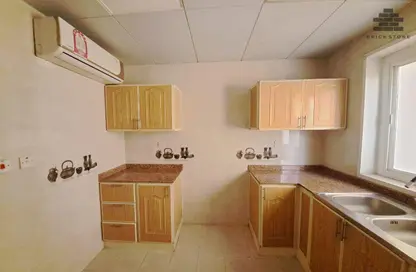 Apartment - 2 Bedrooms - 3 Bathrooms for rent in Al Mansoura - Al Mansoura - Doha