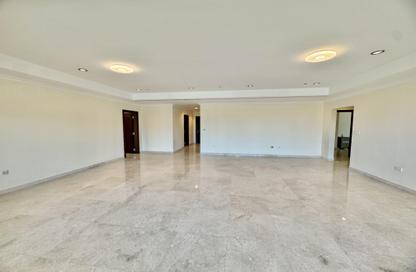 Apartment - 3 Bedrooms - 3 Bathrooms for rent in West Porto Drive - Porto Arabia - The Pearl Island - Doha Apartment - 3 Bedrooms - 3 Bathrooms for rent in West Porto Drive - Porto Arabia - The Pearl Island - Doha