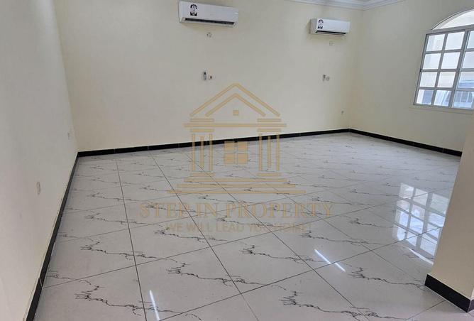 52000875 - Property Image 3