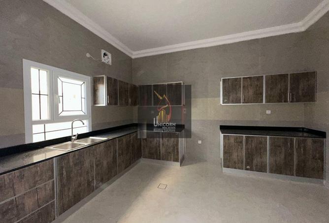57563493 - Property Image 2
