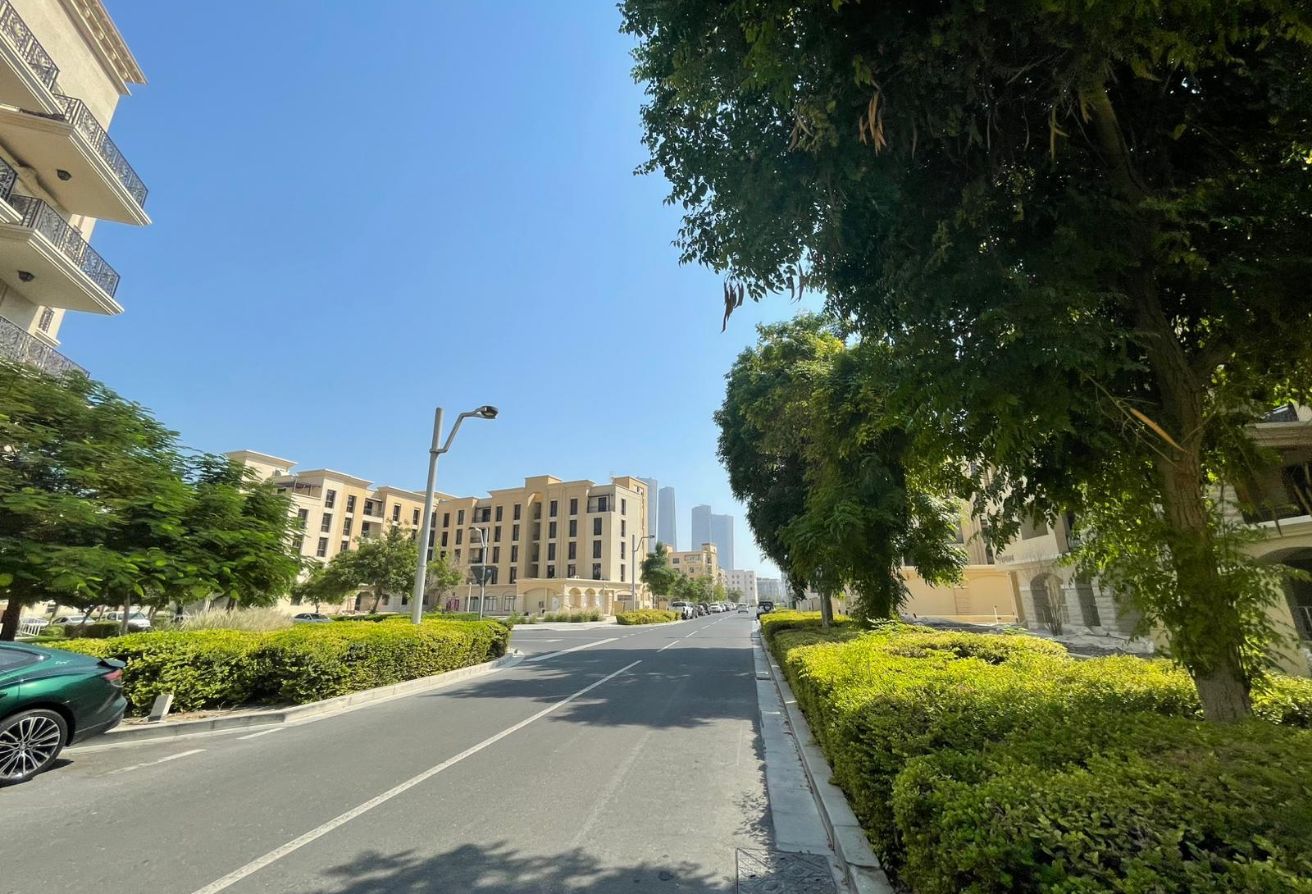 1bhk New Furnished in foxhill big layout 5k exclud