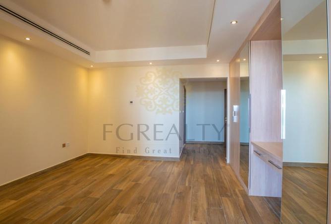 53520574 - Property Image 2