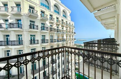 Apartment - 2 Bedrooms - 3 Bathrooms for rent in Floresta Gardens - Floresta Gardens - The Pearl Island - Doha