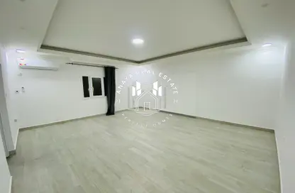 Apartment - Studio - 1 Bathroom for rent in Muaither Area - Doha