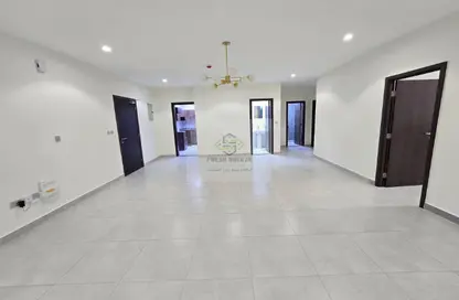 Apartment - 3 Bedrooms - 3 Bathrooms for rent in Anas Street - Fereej Bin Mahmoud North - Fereej Bin Mahmoud - Doha