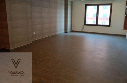 Apartment - 1 - 2 for rent in East Porto Drive - Porto Arabia - The Pearl Island - Doha Apartment - 1 - 2 for rent in East Porto Drive - Porto Arabia - The Pearl Island - Doha
