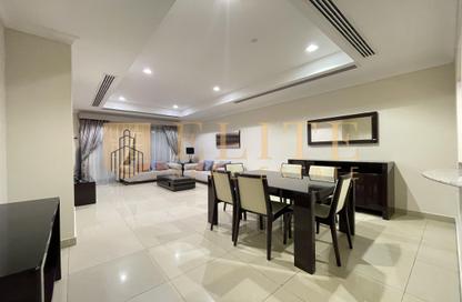 Apartment - 1 Bedroom - 2 Bathrooms for rent in West Porto Drive - Porto Arabia - The Pearl Island - Doha