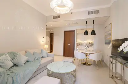 Apartment - 1 Bedroom - 2 Bathrooms for rent in Viva East - Viva Bahriyah - The Pearl Island - Doha