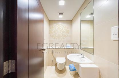 Apartment - 1 - 2 for sale in Viva West - Viva Bahriyah - The Pearl Island - Doha