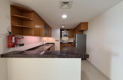 Apartment - 2 Bedrooms - 3 Bathrooms for rent in Viva West - Viva Bahriyah - The Pearl Island - Doha