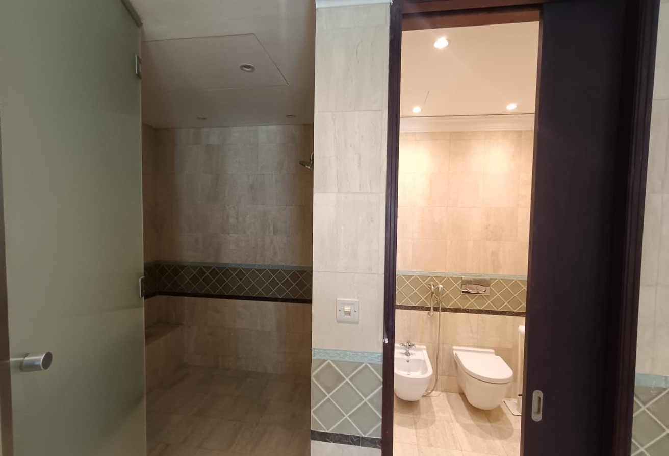 LUXURY 5BR DUPLEX PENTHOUSE | PORTO | QAR 7.5M thumbnail 21