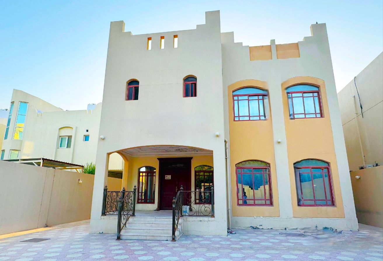 CHARMING | Spacious 5 BR Villa | Ain Khaled