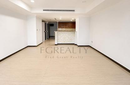 Apartment - Studio - 1 Bathroom for rent in West Porto Drive - Porto Arabia - The Pearl Island - Doha Apartment - Studio - 1 Bathroom for rent in West Porto Drive - Porto Arabia - The Pearl Island - Doha