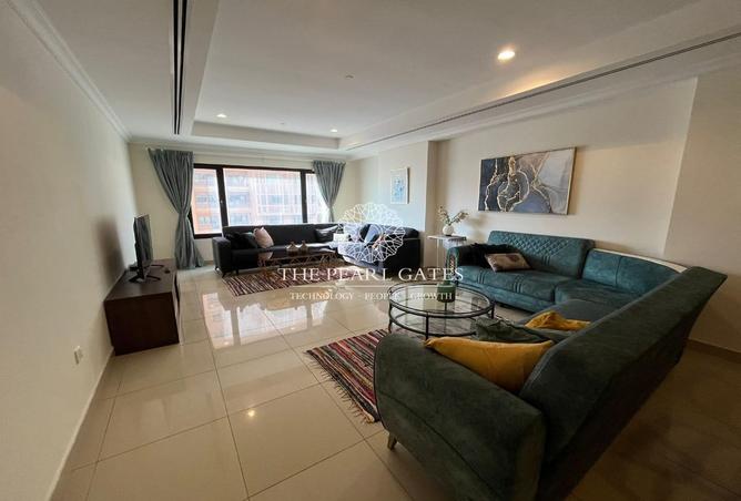 975655 - Property Image 2