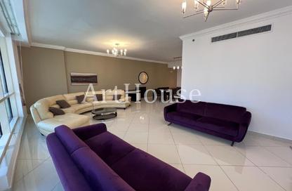 Apartment - 2 Bedrooms - 3 Bathrooms for rent in West Bay - West Bay - Doha