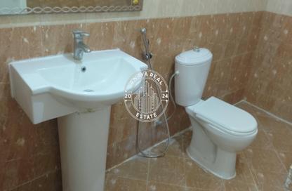 Apartment - 2 Bedrooms - 1 Bathroom for rent in Ain Khalid Gate - Ain Khaled - Doha Apartment - 2 Bedrooms - 1 Bathroom for rent in Ain Khalid Gate - Ain Khaled - Doha