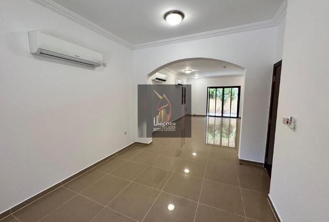 55974317 - Property Image 2