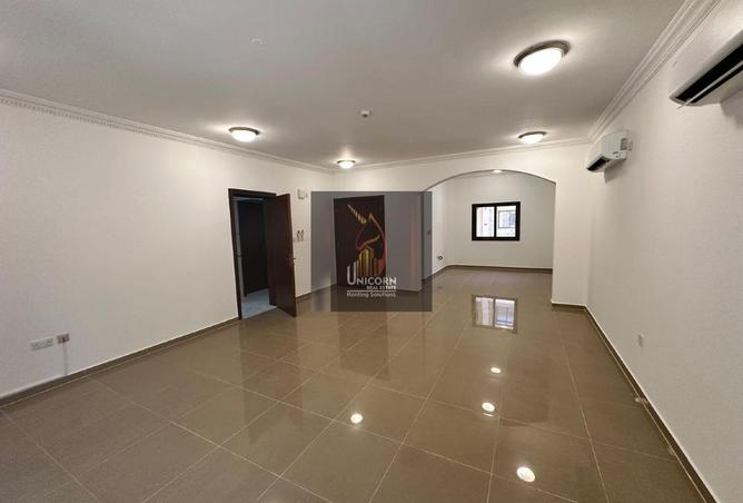 55974317 - Property Main Image