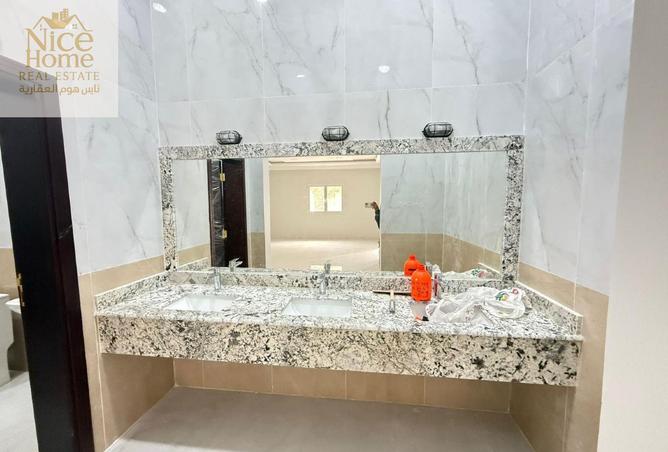 53569603 - Property Image 3