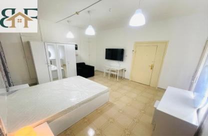 Apartment - Studio - 1 Bathroom for rent in Al Sadd - Doha