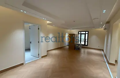 Apartment - 2 Bedrooms - 2 Bathrooms for rent in Al Nasr Street - Al Nasr - Doha