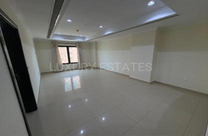 Apartment - 1 - 2 for rent in West Porto Drive - Porto Arabia - The Pearl Island - Doha Apartment - 1 - 2 for rent in West Porto Drive - Porto Arabia - The Pearl Island - Doha