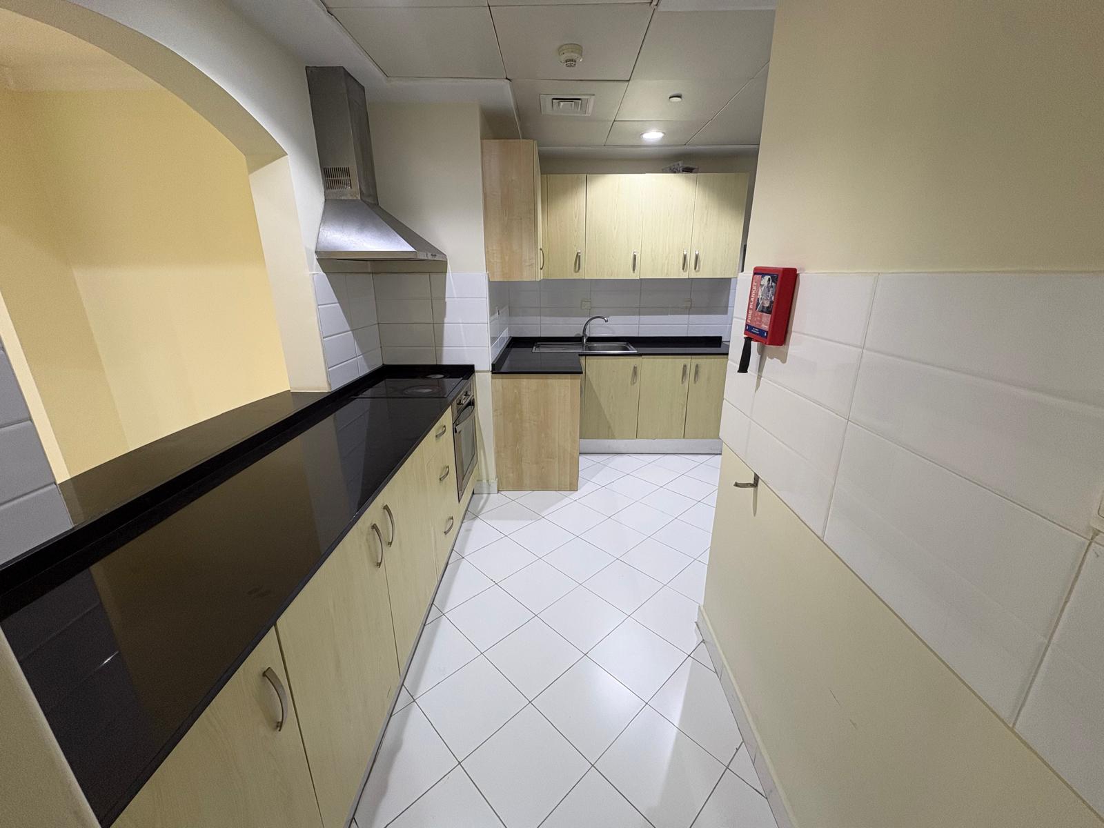 1bhk only in 6500 PLUS ONE MONTH FREE IN PORTO EXC thumbnail 6