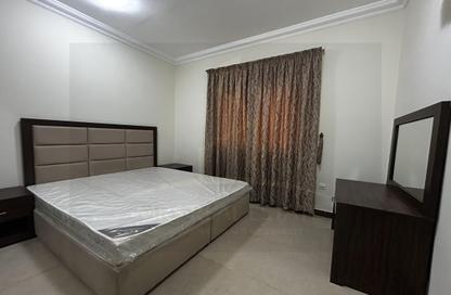 Apartment - 1 Bedroom - 1 Bathroom for rent in Umm Ghwailina Comm - Umm Ghuwalina - Umm Ghuwailina - Doha