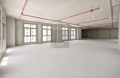 Office Space - Studio - 2 Bathrooms for rent in Banks street - Musheireb - Doha