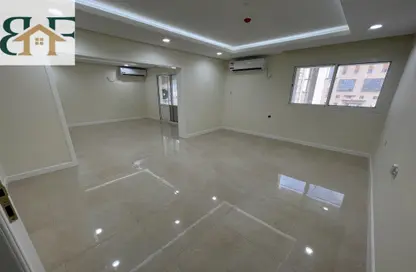 Apartment - 3 Bedrooms - 3 Bathrooms for rent in Musheireb Apartments - Musheireb - Doha