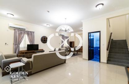 Villa - 4 Bedrooms - 5 Bathrooms for rent in Bu Hamour Street - Abu Hamour - Doha