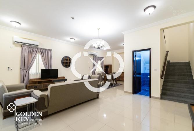 61112917 - Property Image 3