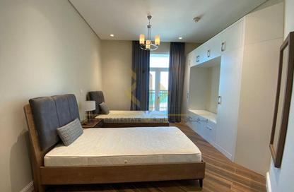 Apartment - 1 Bedroom - 2 Bathrooms for sale in Floresta Gardens - Floresta Gardens - The Pearl Island - Doha