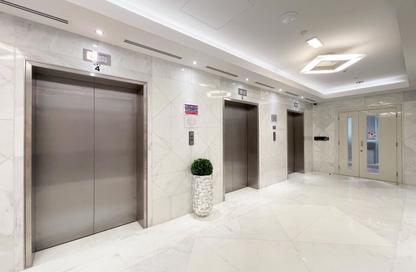 Office Space - Studio - 3 for rent in Barwa Tower - C-Ring Road - Al Sadd - Doha