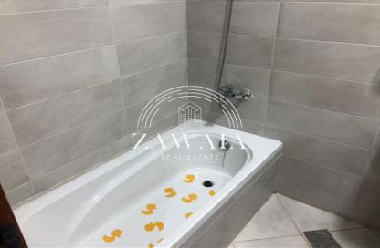 Apartment - 2 Bedrooms - 2 Bathrooms for rent in Al Sadd Road - Al Sadd - Doha