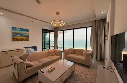 Apartment - 1 Bedroom - 2 Bathrooms for rent in Lusail Marina Heights - Marina District - Lusail