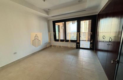 Apartment - 2 Bedrooms - 2 Bathrooms for rent in Porto Arabia Townhouses - Porto Arabia - The Pearl Island - Doha