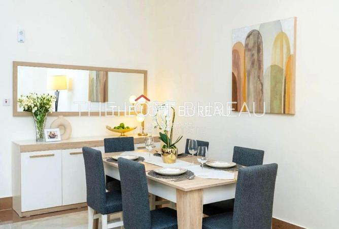 976469 - Property Image 2