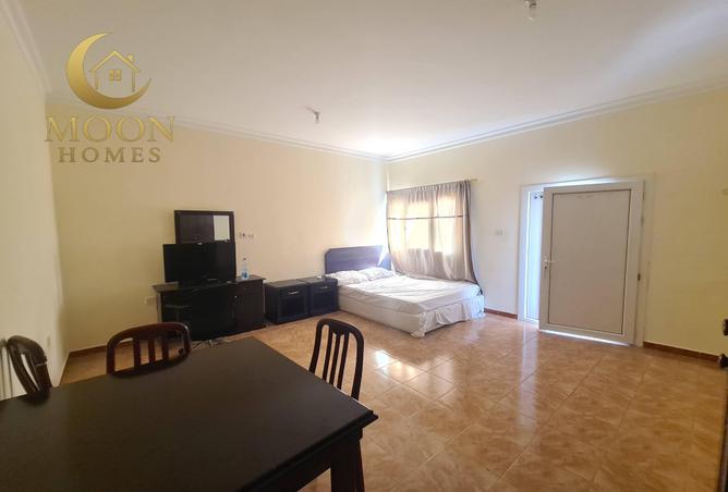 1013557 - Property Image 2