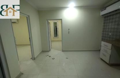 Apartment - 2 Bedrooms - 2 Bathrooms for rent in Umm Ghwailina Comm - Umm Ghuwalina - Umm Ghuwailina - Doha