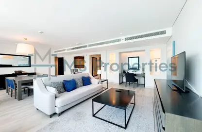 Apartment - 2 Bedrooms - 3 Bathrooms for rent in West Bay Tower - West Bay - West Bay - Doha