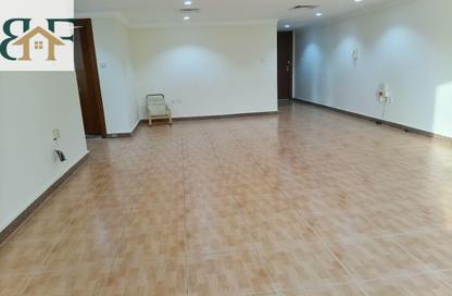Apartment - 3 Bedrooms - 3 Bathrooms for rent in Najma Street - Najma - Doha
