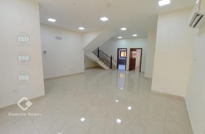 مجمع سكني - 5 غرف نوم - 4 حمامات للايجار في شارع المرخية - المرخية - الدوحة مجمع سكني - 5 غرف نوم - 4 حمامات للايجار في شارع المرخية - المرخية - الدوحة