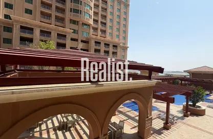 Apartment - 1 Bedroom - 2 Bathrooms for rent in Tower 7 (Ferrari Tower) - Porto Arabia - The Pearl Island - Doha
