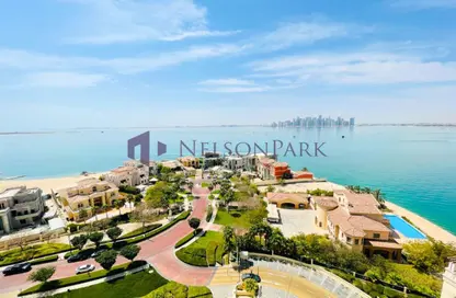 Apartment - 2 Bedrooms - 3 Bathrooms for sale in Viva West - Viva Bahriyah - The Pearl Island - Doha