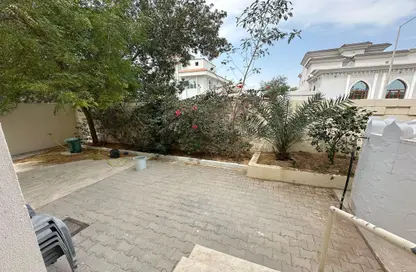 فيلا - 5 غرف نوم - 5 حمامات للايجار في شارع الوعب - الوعب - الدوحة