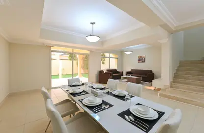 مجمع سكني - 4 غرف نوم - 5 حمامات للايجار في شارع الوعب - الوعب - الدوحة