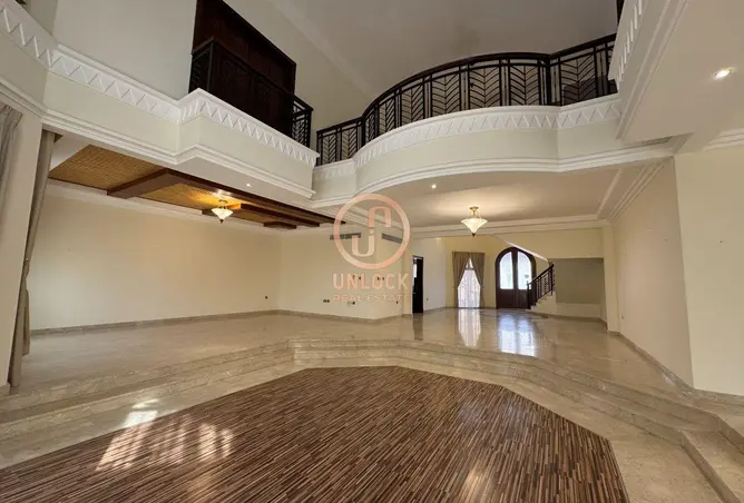 62804889 - Property Image 2