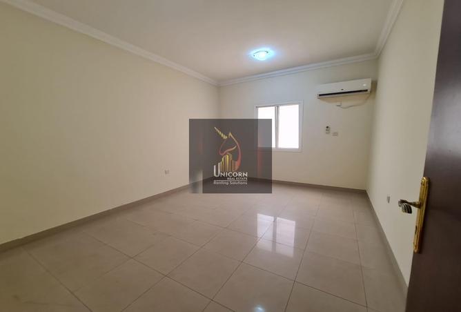 57885484 - Property Image 3