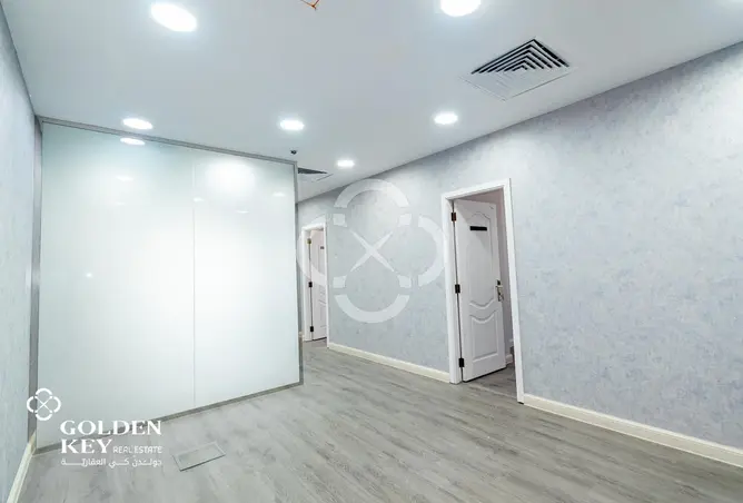 63807148 - Property Image 3